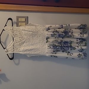 Size 3 Speechless spring dress